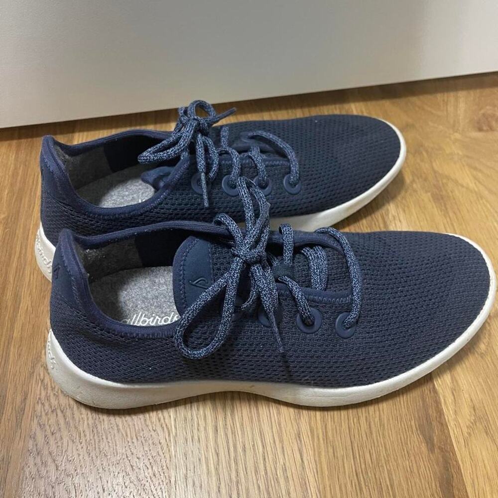 Allbirds Tree Runners Navy Sneakers Women’s 9
